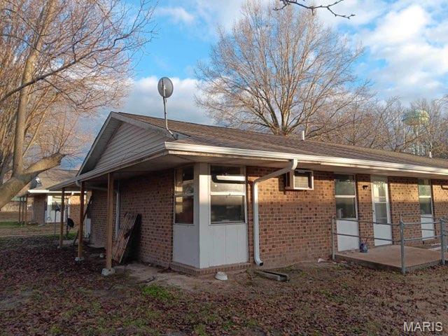 586 4th Street, #a-2, #c-2 Street Property Photo 5
