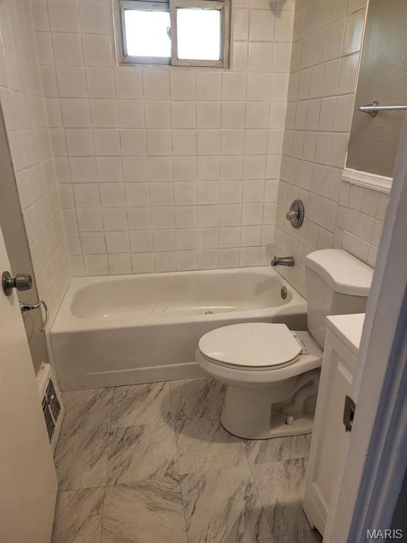 245 Grampian Road Property Photo 6