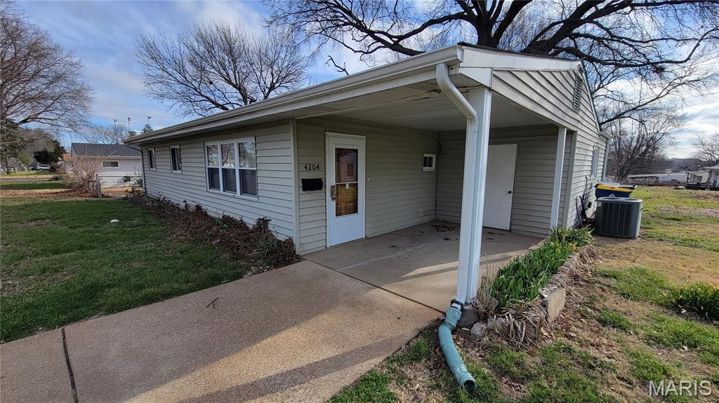 4204 Beauty Lane Property Photo 12
