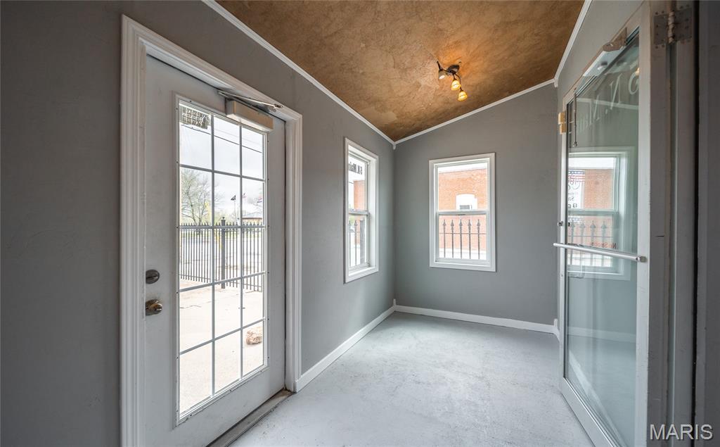 5 N Main Street Property Photo 6