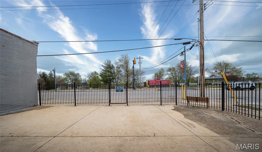 5 N Main Street Property Photo 22