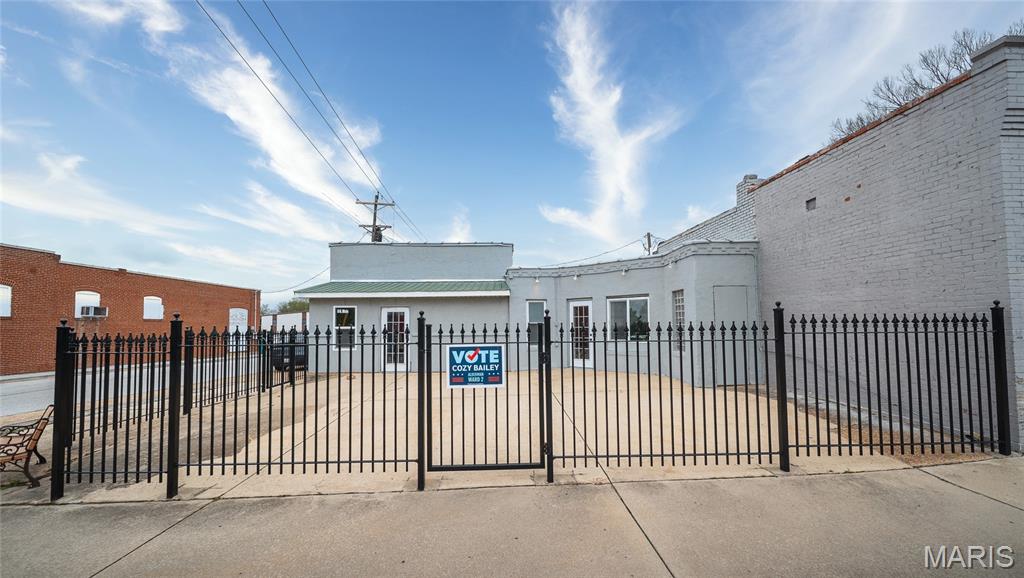 5 N Main Street Property Photo 25