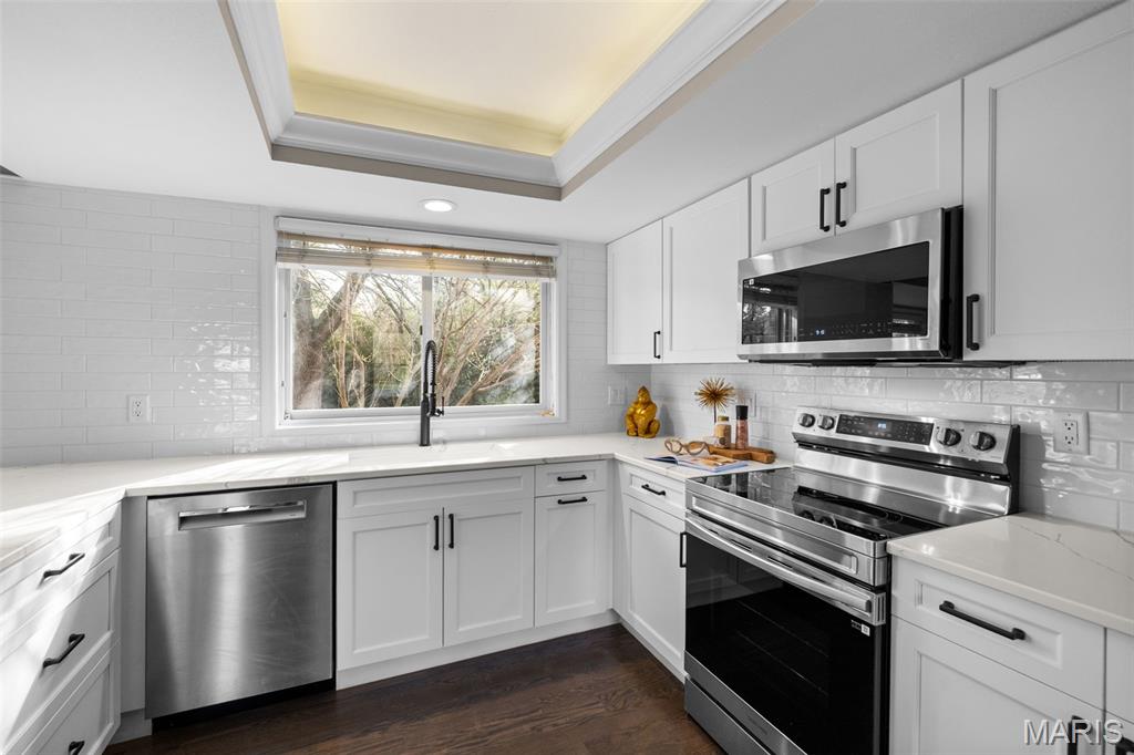 156 Highgrove Court Property Photo 15