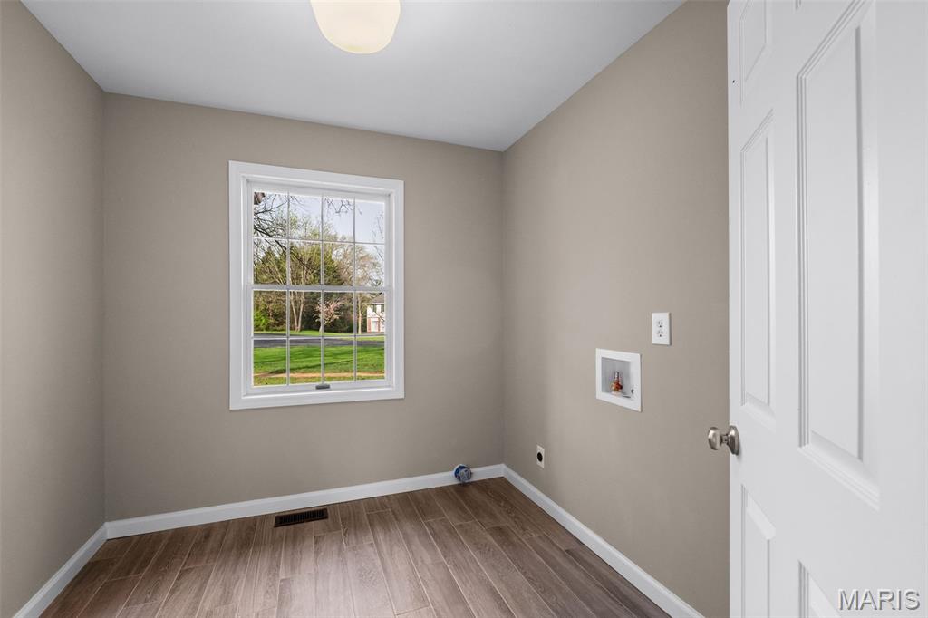 156 Highgrove Court Property Photo 16