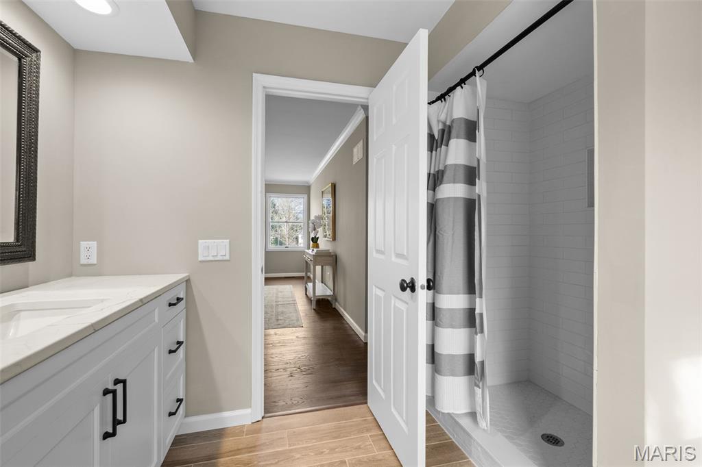 156 Highgrove Court Property Photo 24