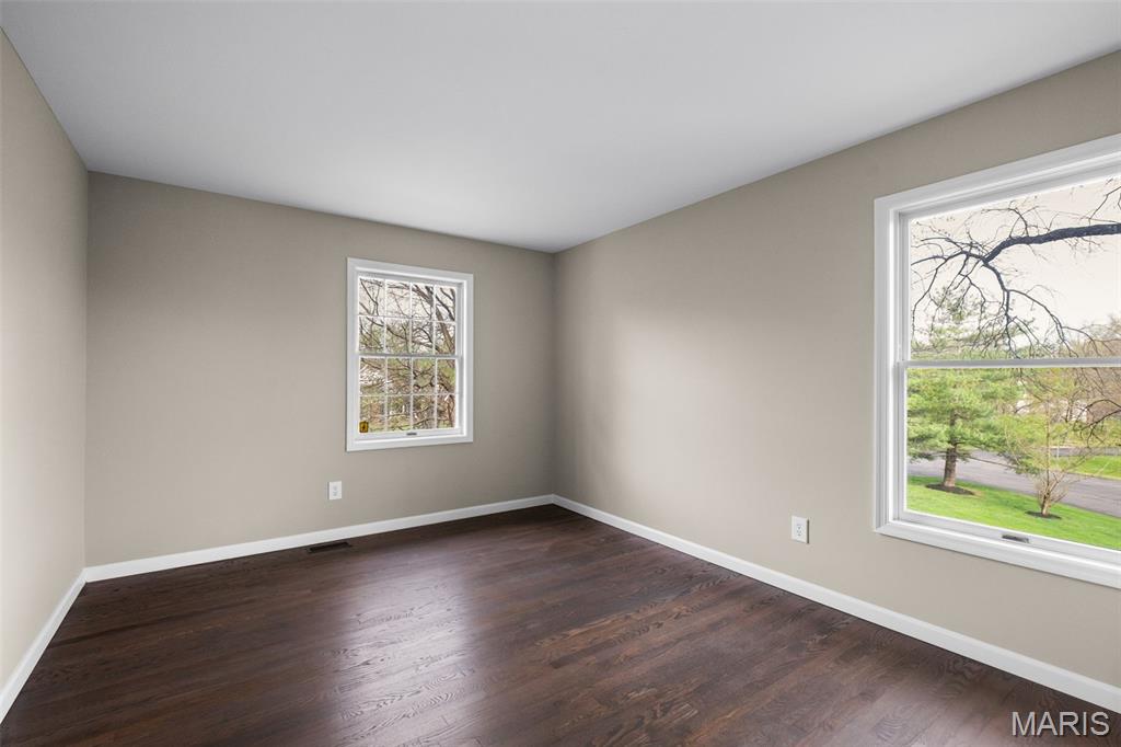 156 Highgrove Court Property Photo 29