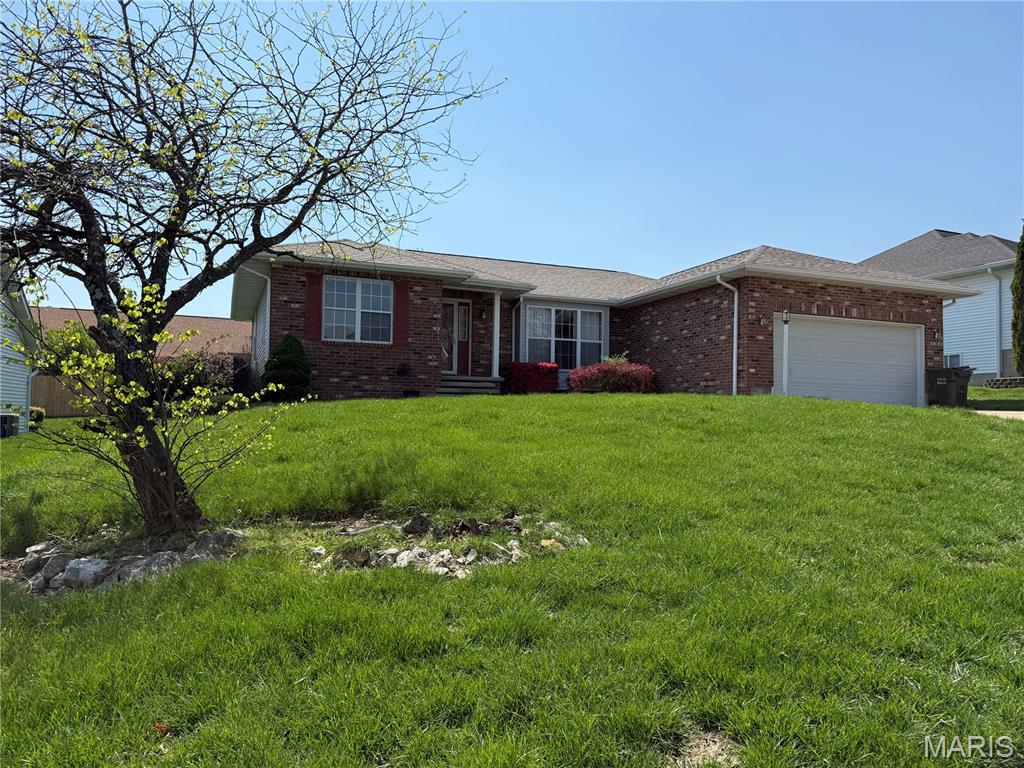 1112 Murry Lane Property Photo 2