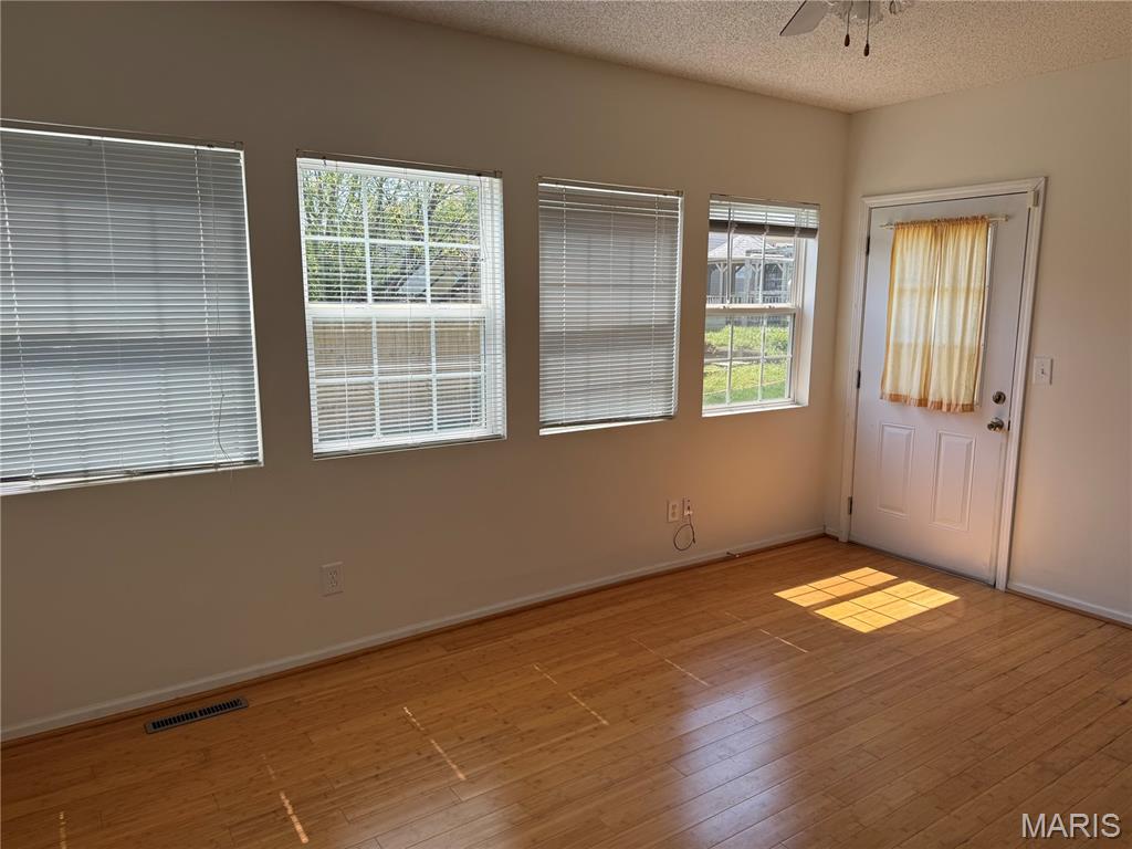 1112 Murry Lane Property Photo 9