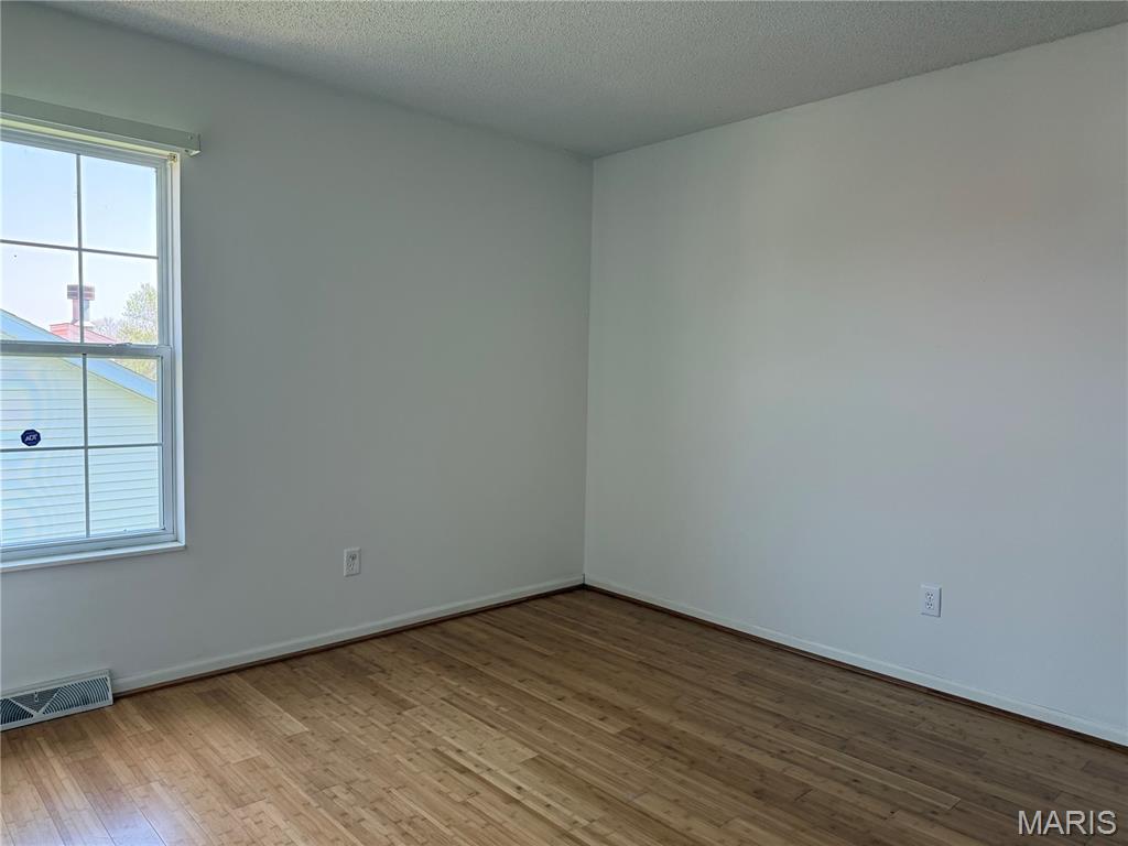 1112 Murry Lane Property Photo 12