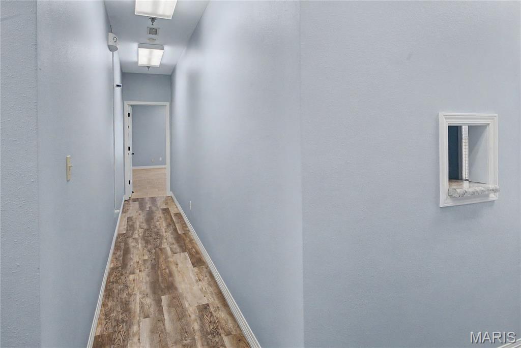 2441 Myra Drive Property Photo 10