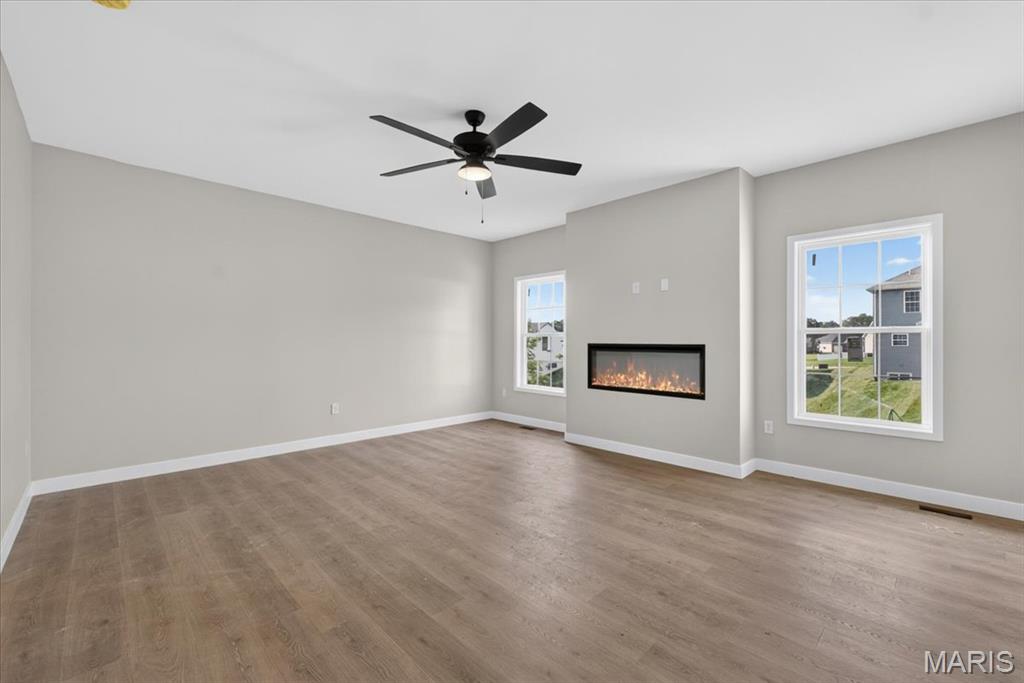 1228 Belclare Court Property Photo 12