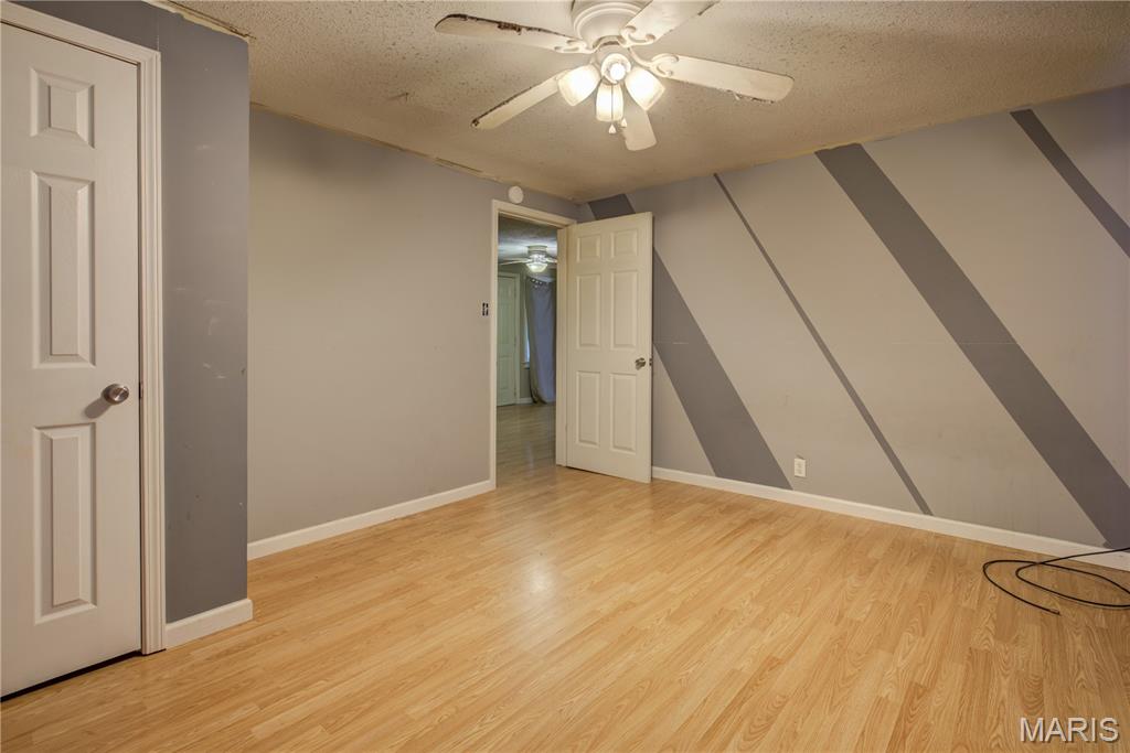 302 Marshall Property Photo 13