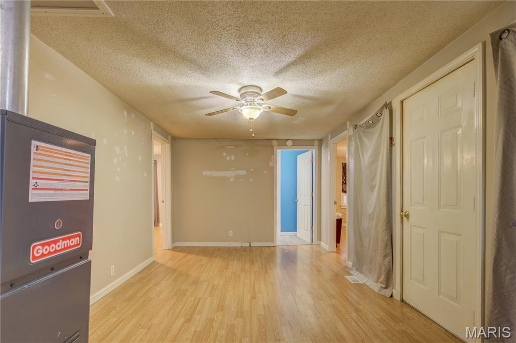 302 Marshall Property Photo 14