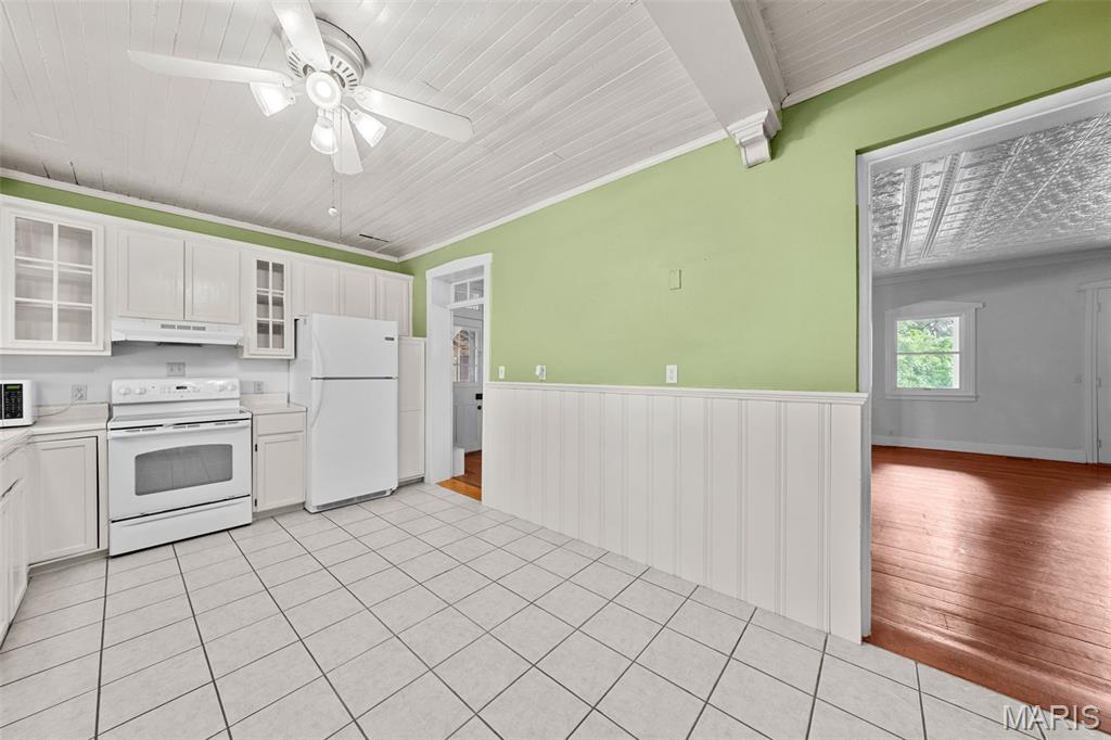 205 E 8th Street Property Photo 14