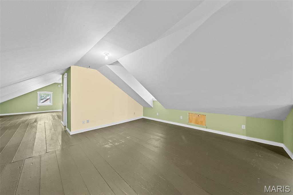 205 E 8th Street Property Photo 36