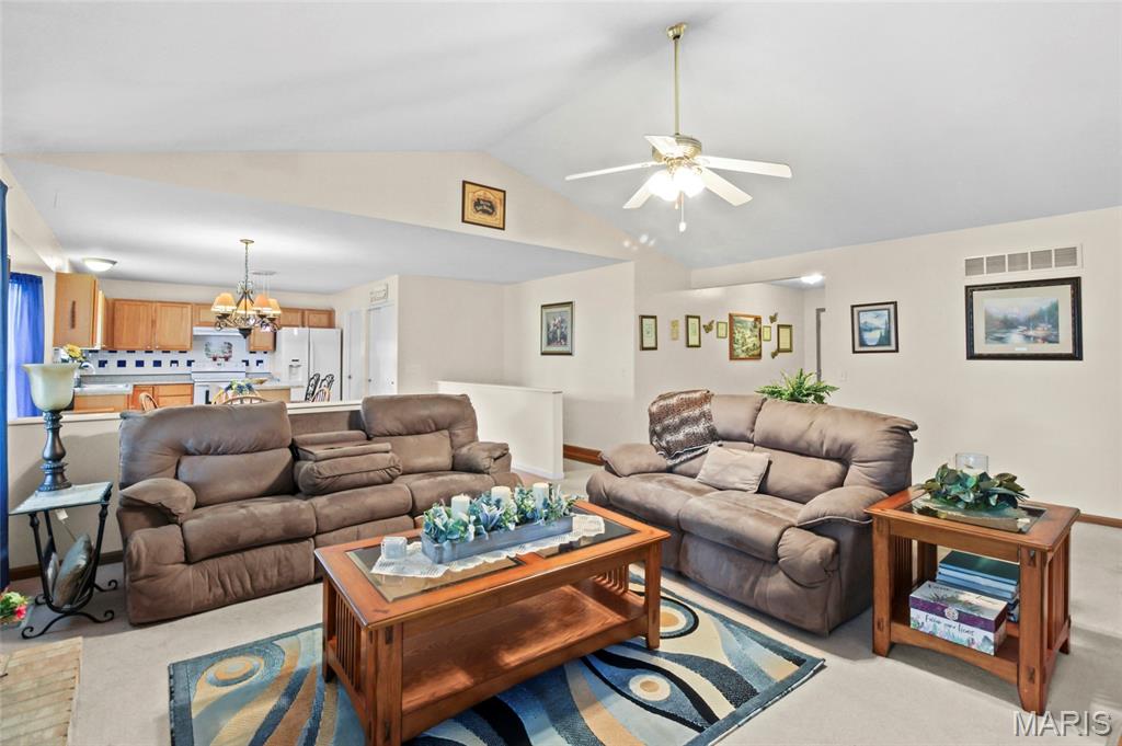 8 Knoll Ridge Court Property Photo 14