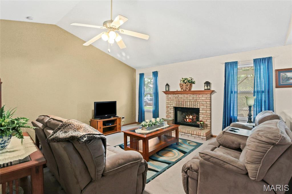 8 Knoll Ridge Court Property Photo 17
