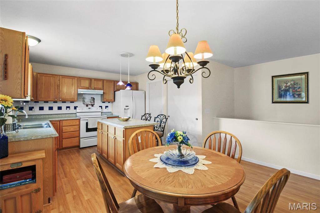 8 Knoll Ridge Court Property Photo 20