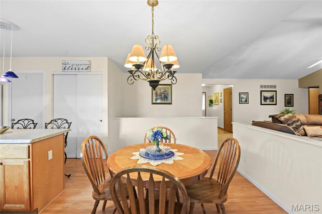 8 Knoll Ridge Court Property Photo 21