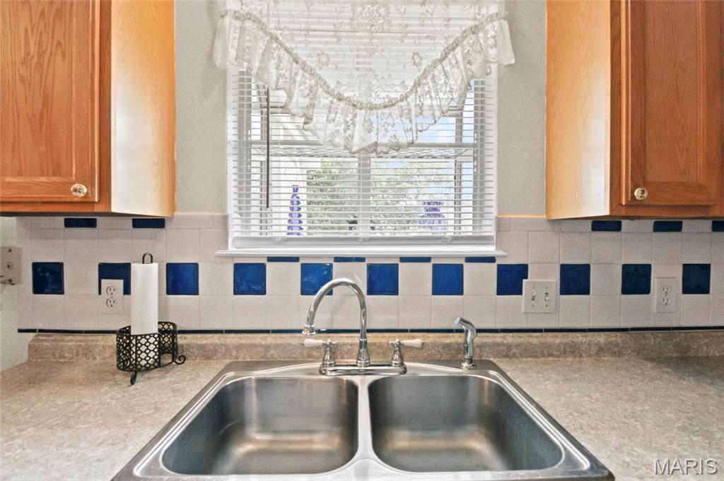 8 Knoll Ridge Court Property Photo 32