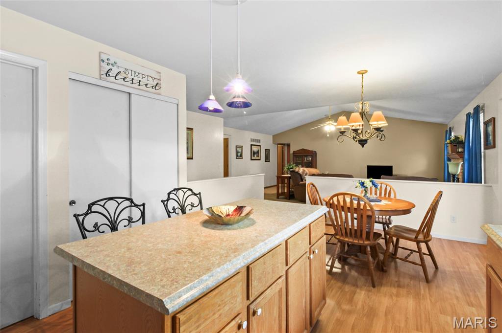 8 Knoll Ridge Court Property Photo 36