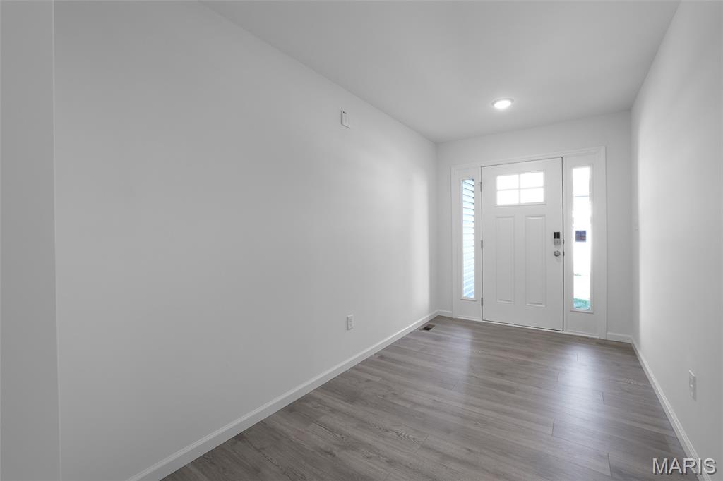 416 Silver Fox Court Property Photo 6