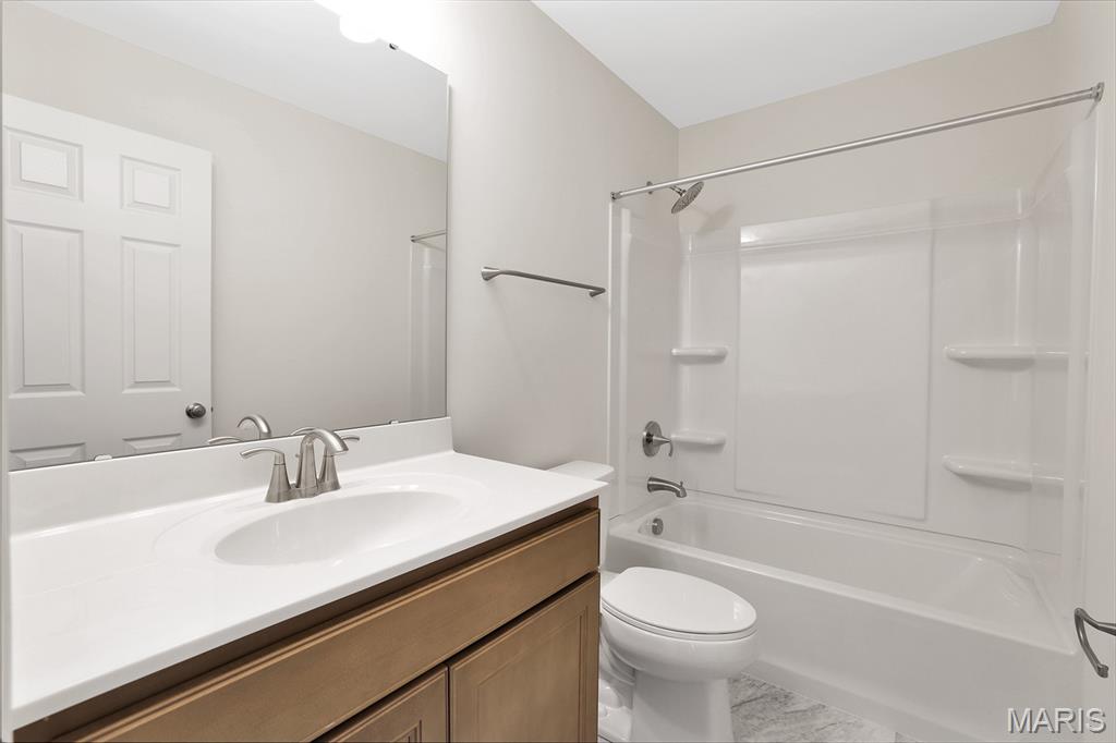 416 Silver Fox Court Property Photo 9