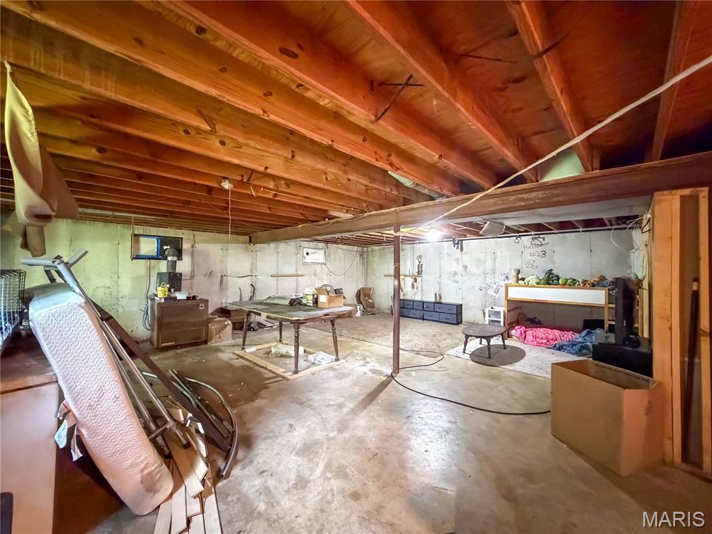 5644 State Road B Property Photo 24