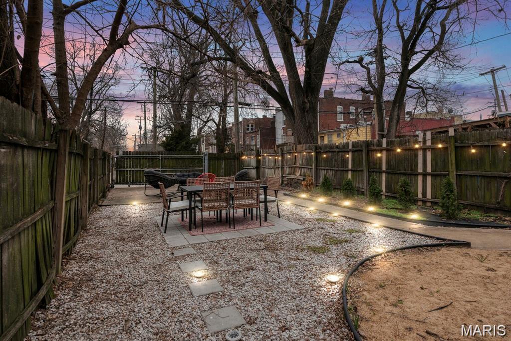 3414 Cherokee Street Property Photo 3
