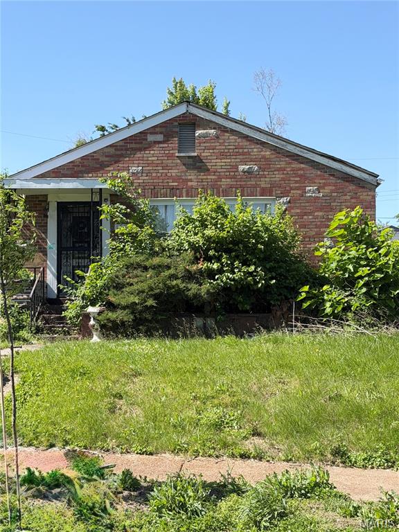 4556 Elmbank Avenue Property Photo 1