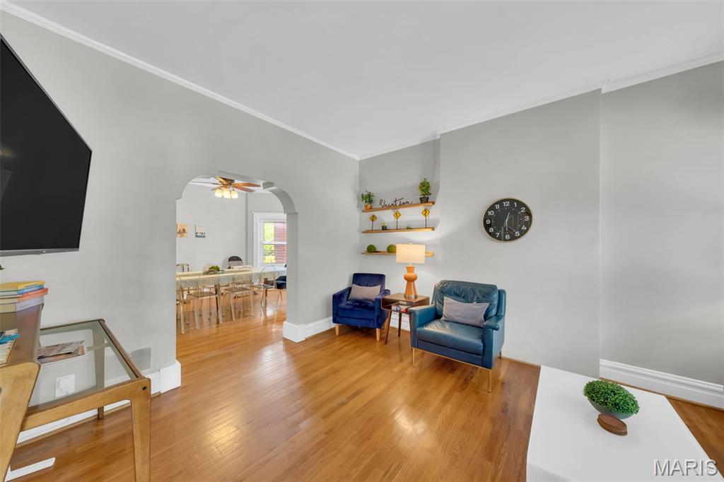 3305 Pestalozzi Street Property Photo 3