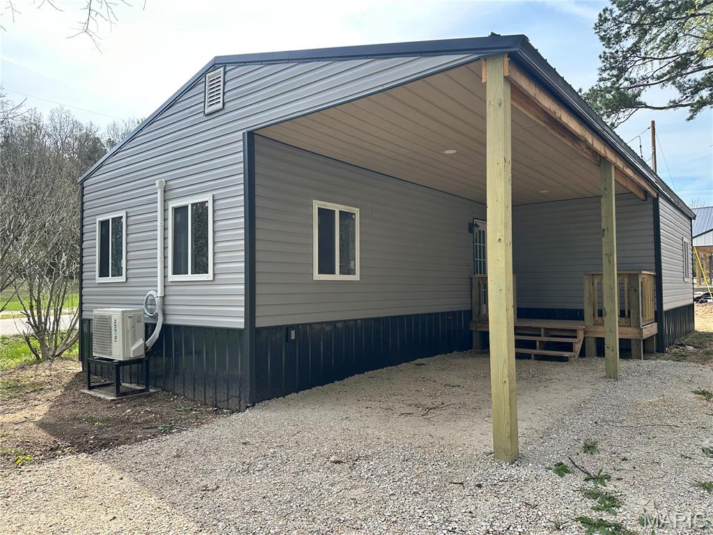 2387 Highway 21 Property Photo 1