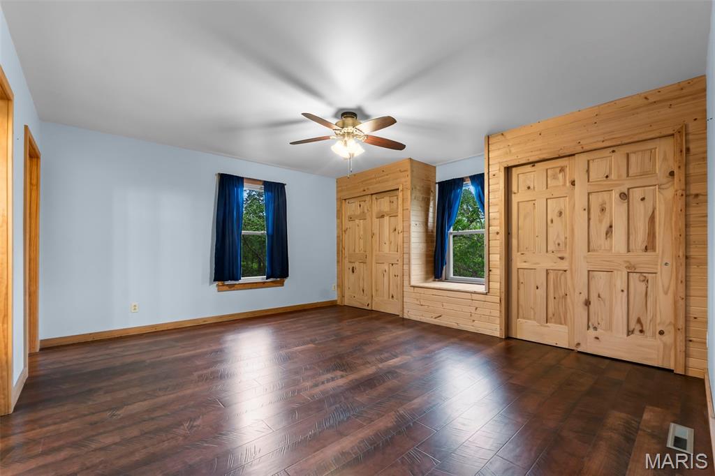 16482 Highway T Property Photo 21