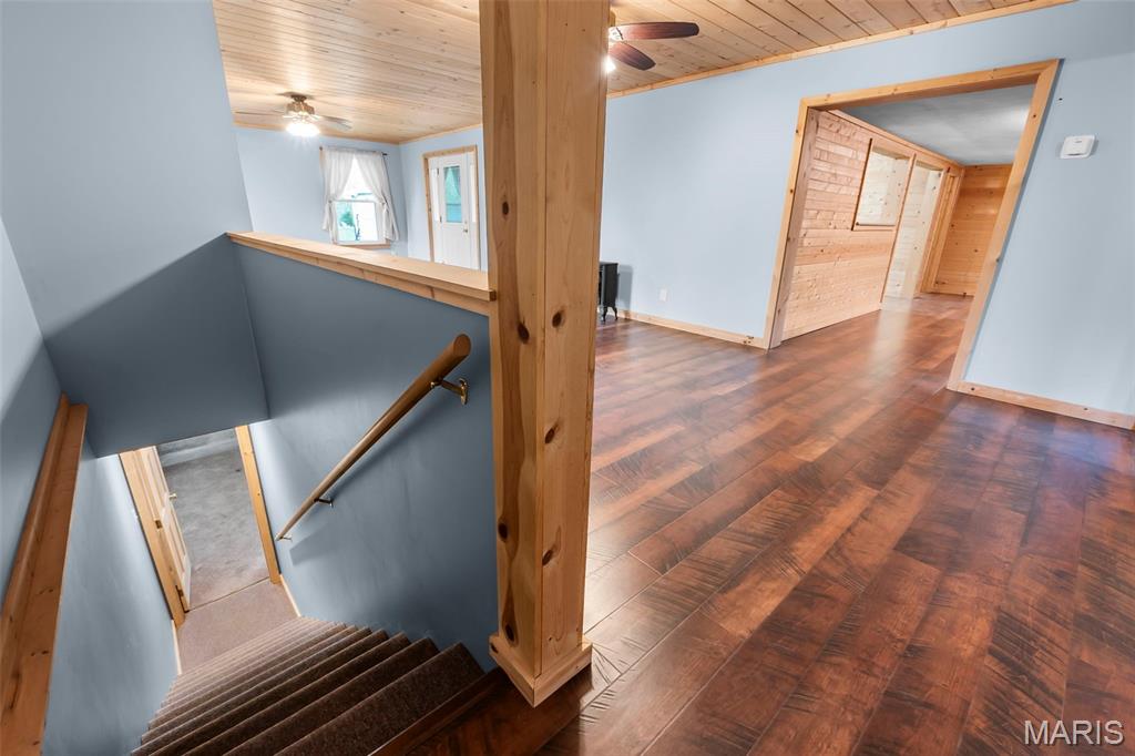16482 Highway T Property Photo 25