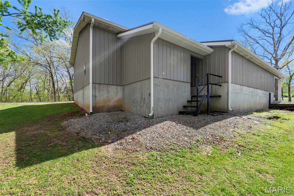 16482 Highway T Property Photo 30
