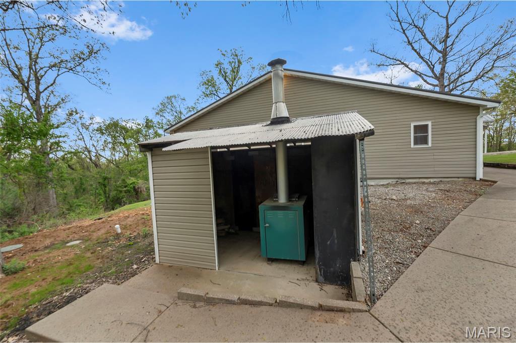 16482 Highway T Property Photo 37