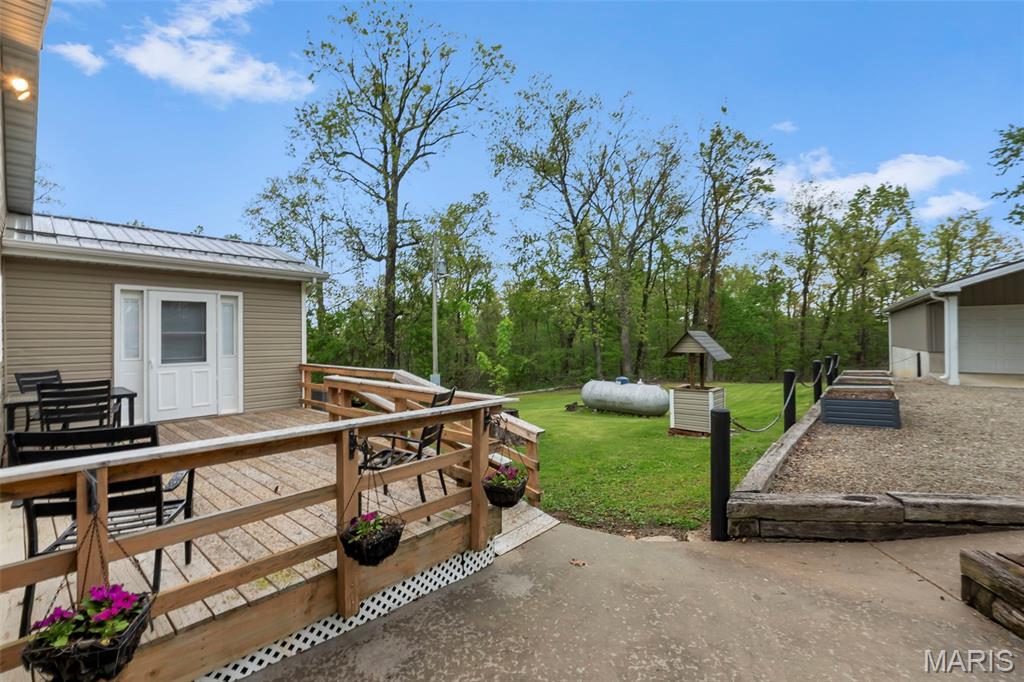 16482 Highway T Property Photo 39