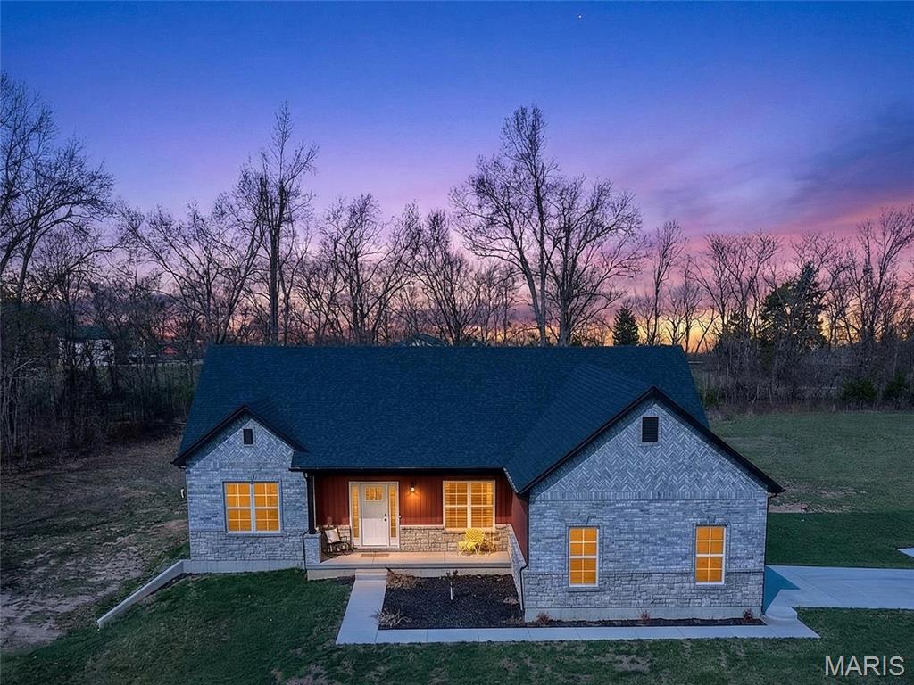 3525 Weatherby Lane