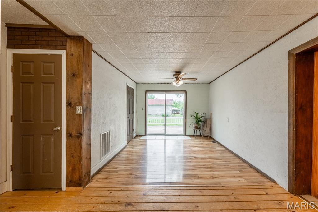 605 Third Street Property Photo 16