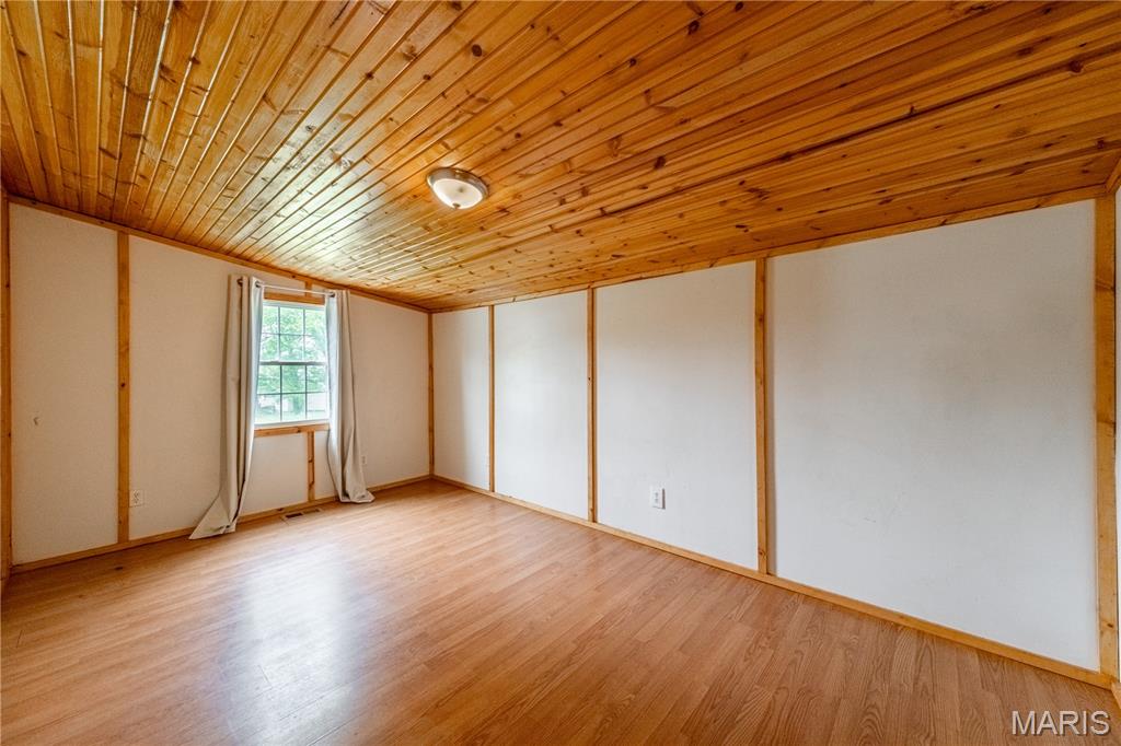 605 Third Street Property Photo 29