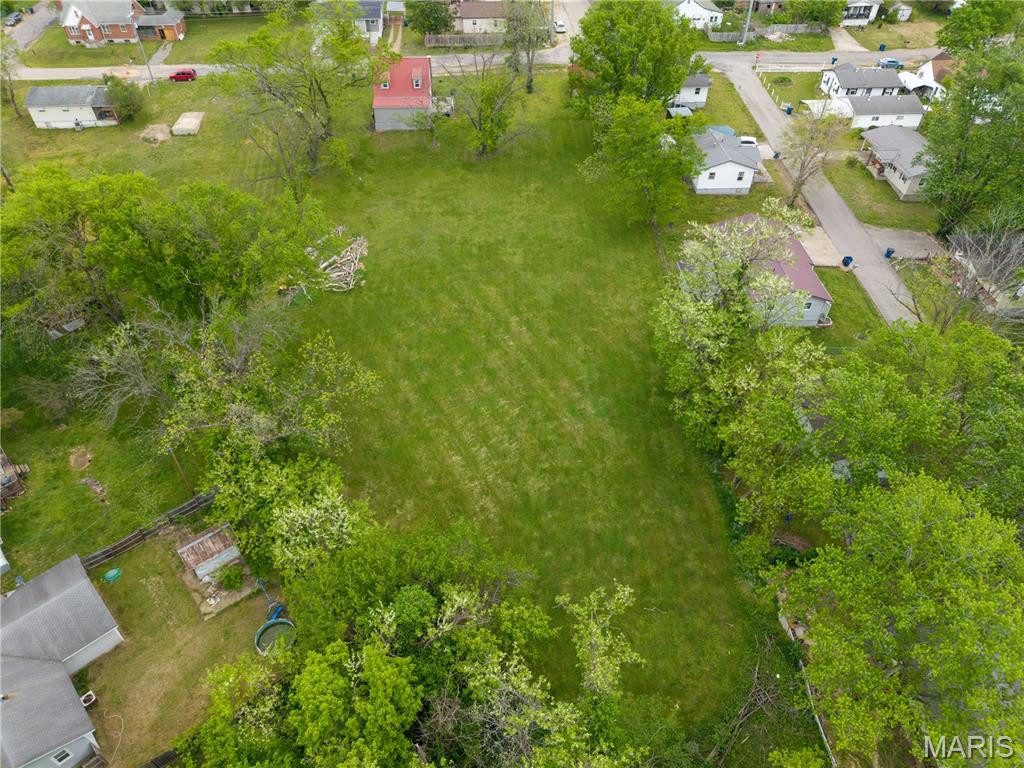 605 Third Street Property Photo 33