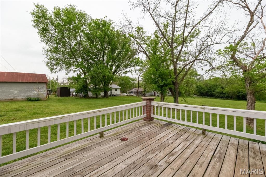 605 Third Street Property Photo 34