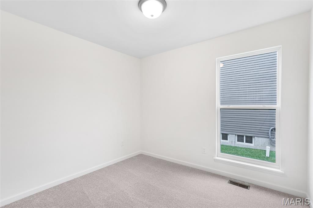 18432 Boone Ridge Manor Drive Property Photo 3