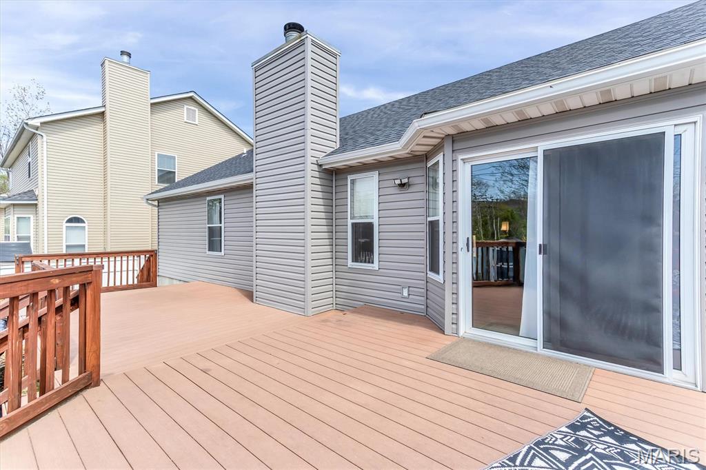 112 Trailing Oak Court Property Photo 17