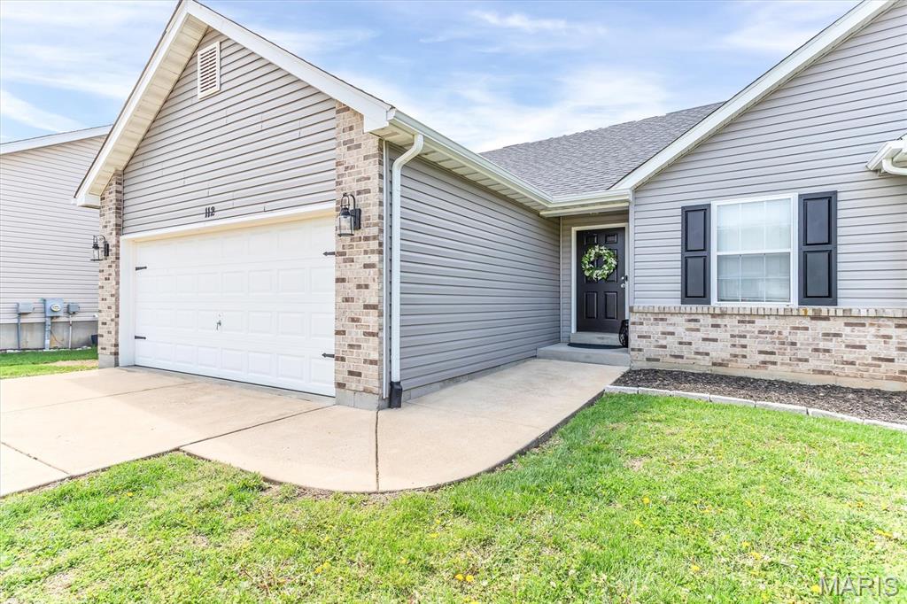 112 Trailing Oak Court Property Photo 19