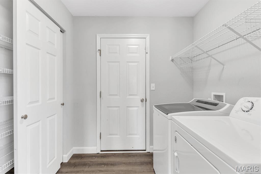 112 Trailing Oak Court Property Photo 41