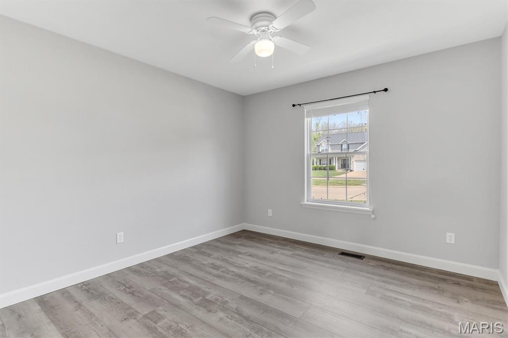 112 Trailing Oak Court Property Photo 47
