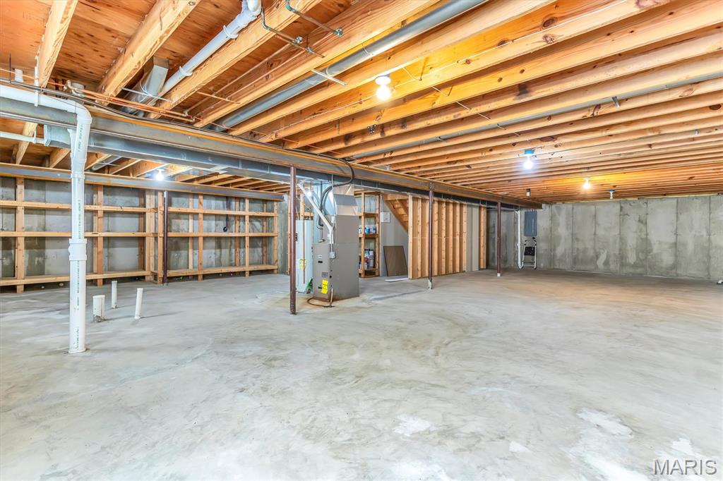 112 Trailing Oak Court Property Photo 61