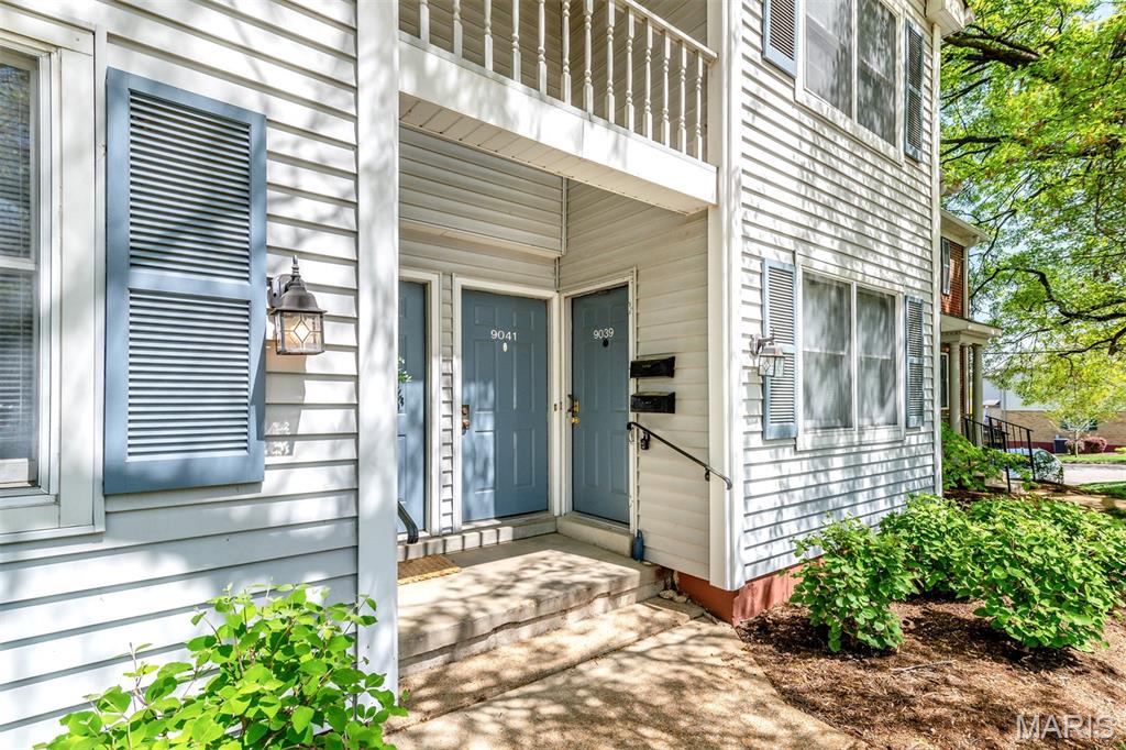 9039 W Swan Circle Property Photo 1