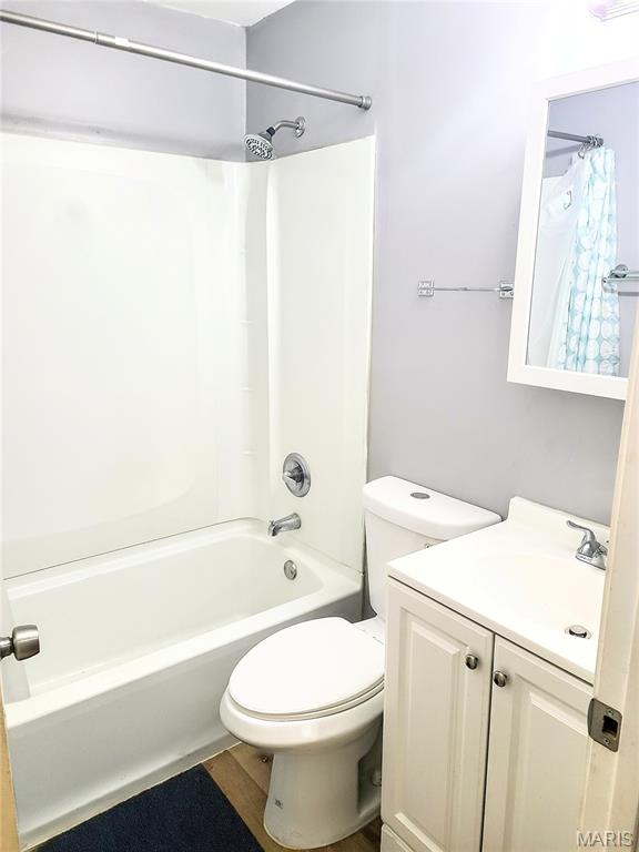26021140 Property Photo 15